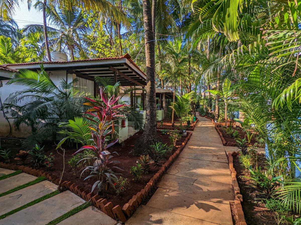 De Soul Sante Beach Resorts Morjim Goa Екстер'єр фото